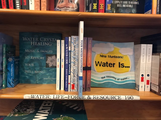 WaterIs-BanyenBookshelf
