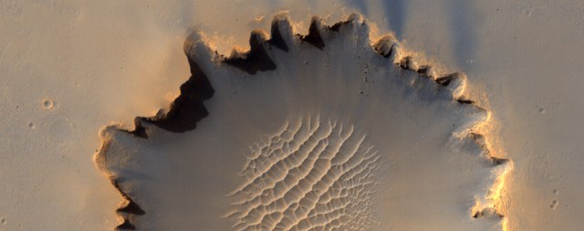 victoria crater mars2