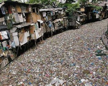 CitarumRiver-shanties